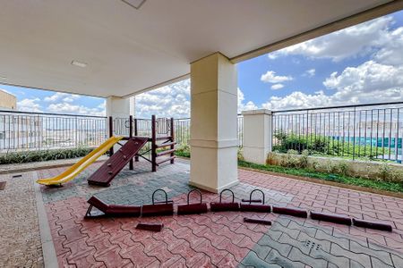 Apartamento à venda com 210m², 4 quartos e 3 vagasÁrea comum - Playground