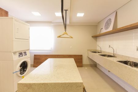 Apartamento à venda com 38m², 2 quartos e 1 vaga Apartamento à venda com 38m², 2 quartos e 1 vagaLavanderia