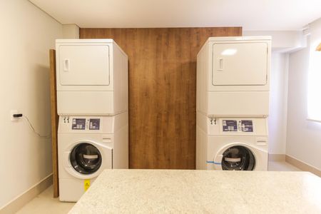 Apartamento à venda com 38m², 2 quartos e 1 vaga Apartamento à venda com 38m², 2 quartos e 1 vagaLavanderia