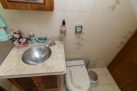 Casa à venda com 141m², 3 quartos e 4 vagasLavabo