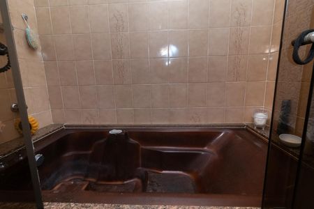 Casa à venda com 141m², 3 quartos e 4 vagasBanheiro da Suíte