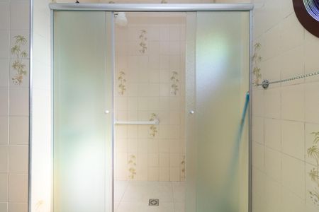 Casa à venda com 141m², 3 quartos e 4 vagasBanheiro