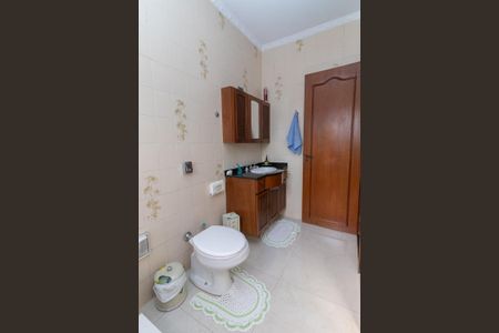 Casa à venda com 141m², 3 quartos e 4 vagasBanheiro