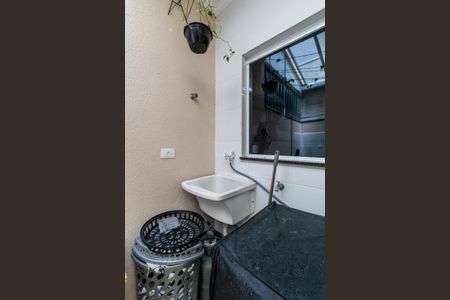 Casa à venda com 120m², 3 quartos e 2 vagas Casa à venda com 120m², 3 quartos e 2 vagasÁrea de Serviço