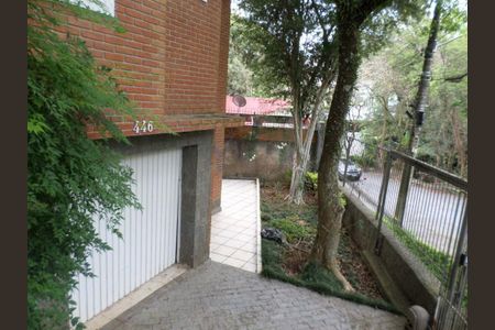 Casa à venda com 260m², 4 quartos e 2 vagas