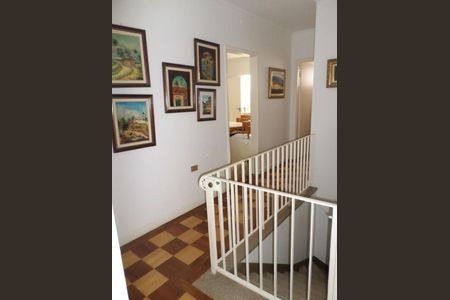 Casa à venda com 260m², 4 quartos e 2 vagas