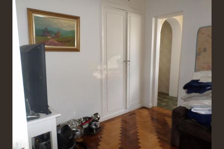 Casa à venda com 260m², 4 quartos e 2 vagas