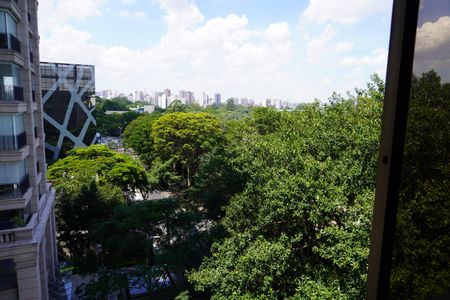 Apartamento à venda com 305m², 4 quartos e 4 vagasSala 2