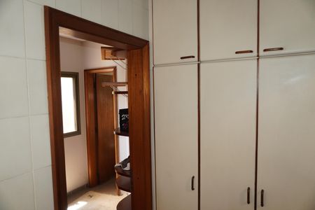 Apartamento à venda com 305m², 4 quartos e 4 vagasÁrea de serviço