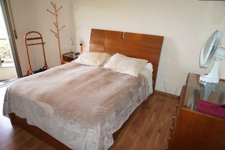 Apartamento à venda com 305m², 4 quartos e 4 vagasSuíte 2