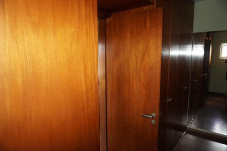 Apartamento à venda com 305m², 4 quartos e 4 vagasCloset