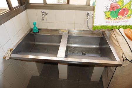 Apartamento à venda com 305m², 4 quartos e 4 vagasÁrea de serviço