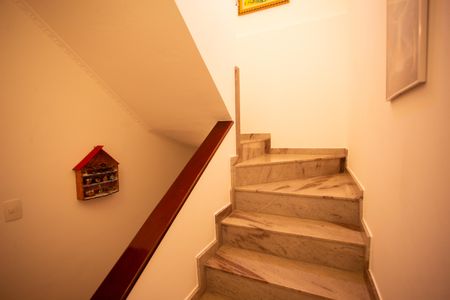 Casa à venda com 220m², 4 quartos e 3 vagas Casa à venda com 220m², 4 quartos e 3 vagasGARAGEM