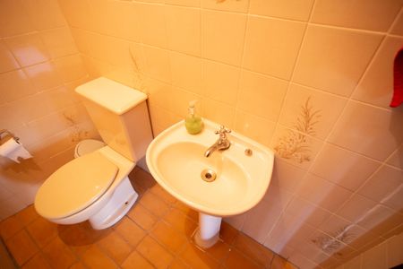 Casa à venda com 220m², 4 quartos e 3 vagas Casa à venda com 220m², 4 quartos e 3 vagasLAVABO