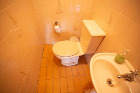 Casa à venda com 220m², 4 quartos e 3 vagas Casa à venda com 220m², 4 quartos e 3 vagasLAVABO