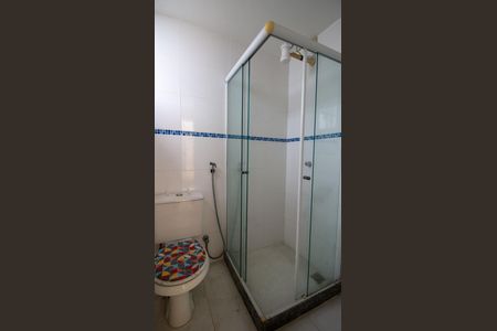 Casa de condomínio à venda com 200m², 4 quartos e 1 vaga Casa de condomínio à venda com 200m², 4 quartos e 1 vagaBanheiro de Serviço