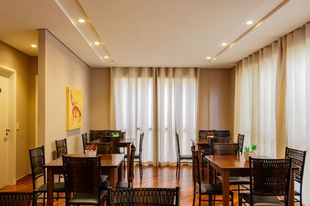 Apartamento à venda com 63m², 2 quartos e 1 vaga Apartamento à venda com 63m², 2 quartos e 1 vagaÁrea comum - Salão de Festas