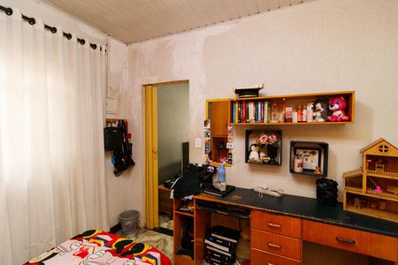 Casa à venda com 114m², 5 quartos e 1 vaga Casa à venda com 114m², 5 quartos e 1 vagaQuarto