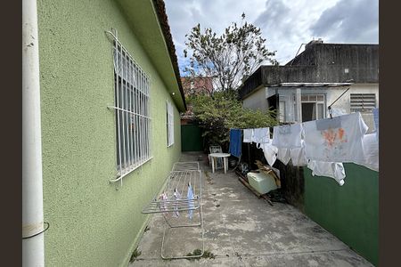 Casa à venda com 90m², 3 quartos e sem vagaÁrea comum