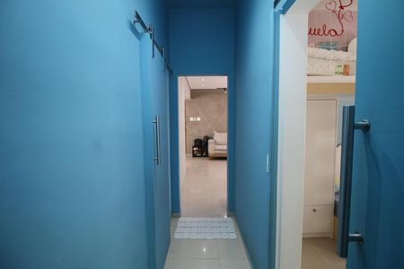 Apartamento à venda com 77m², 2 quartos e 1 vagaCorredor