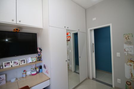 Apartamento à venda com 77m², 2 quartos e 1 vagaQuarto 1