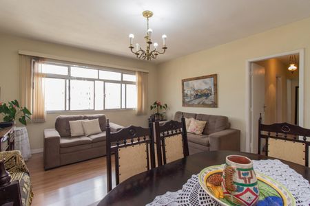 Apartamento à venda com 123m², 3 quartos e 1 vaga Apartamento à venda com 123m², 3 quartos e 1 vagaSala