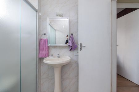 Apartamento à venda com 123m², 3 quartos e 1 vaga Apartamento à venda com 123m², 3 quartos e 1 vagaBanheiro