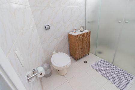 Apartamento à venda com 123m², 3 quartos e 1 vaga Apartamento à venda com 123m², 3 quartos e 1 vagaBanheiro