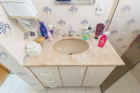 Apartamento à venda com 66m², 2 quartos e 1 vagaBanheiro