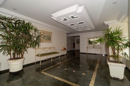 Apartamento à venda com 66m², 2 quartos e 1 vagaÁrea comum - Hall social