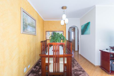 Apartamento à venda com 66m², 2 quartos e 1 vagaSala