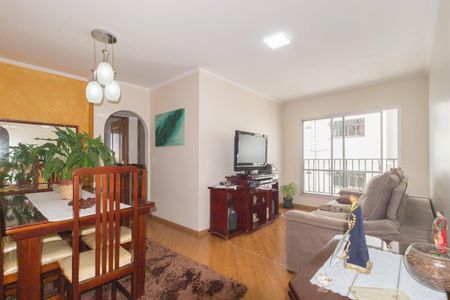 Apartamento à venda com 66m², 2 quartos e 1 vagaSala