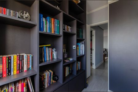 Apartamento à venda com 94m², 2 quartos e 2 vagas Apartamento à venda com 94m², 2 quartos e 2 vagasQuarto