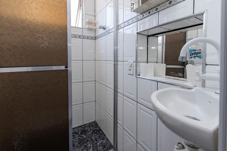 Apartamento à venda com 62m², 2 quartos e 1 vaga Apartamento à venda com 62m², 2 quartos e 1 vagaBanheiro da Suíte