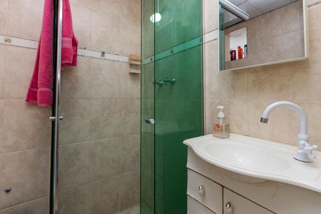 Apartamento à venda com 62m², 2 quartos e 1 vaga Apartamento à venda com 62m², 2 quartos e 1 vagaBanheiro