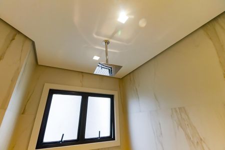 Apartamento à venda com 237m², 3 quartos e 3 vagas Apartamento à venda com 237m², 3 quartos e 3 vagasBanheiro da Suíte 3 - chuveiro