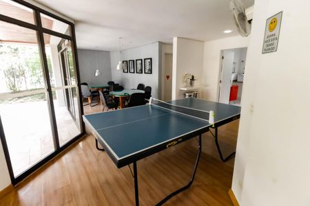 Apartamento à venda com 237m², 3 quartos e 3 vagas Apartamento à venda com 237m², 3 quartos e 3 vagasSala de Jogos