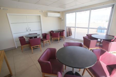 Apartamento à venda com 118m², 2 quartos e 1 vaga Apartamento à venda com 118m², 2 quartos e 1 vagaÁrea comum - Salão de festas