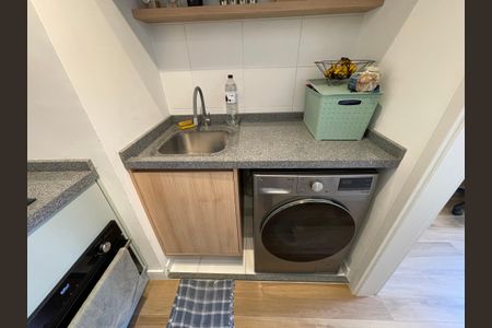 Apartamento à venda com 33m², 2 quartos e sem vaga Apartamento à venda com 33m², 2 quartos e sem vagaÁrea de Serviço