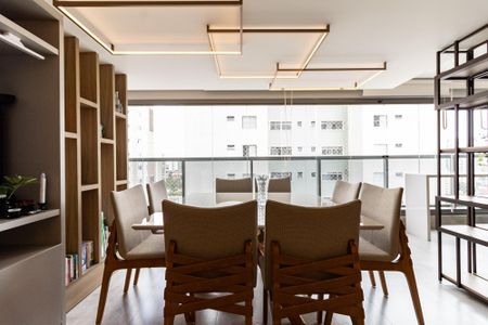 Apartamento à venda com 99m², 2 quartos e 2 vagas Apartamento à venda com 99m², 2 quartos e 2 vagasVaranda