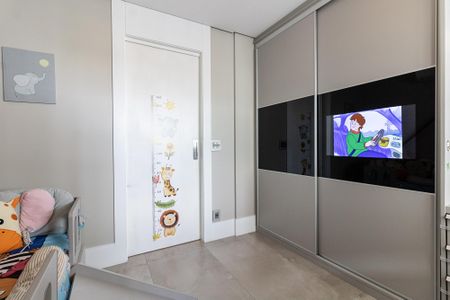 Apartamento à venda com 99m², 2 quartos e 2 vagas Apartamento à venda com 99m², 2 quartos e 2 vagasQuarto 2