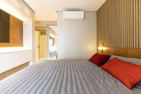 Apartamento à venda com 99m², 2 quartos e 2 vagas Apartamento à venda com 99m², 2 quartos e 2 vagasSuíte