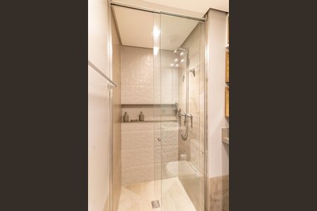 Apartamento à venda com 99m², 2 quartos e 2 vagas Apartamento à venda com 99m², 2 quartos e 2 vagasBanheiro Social