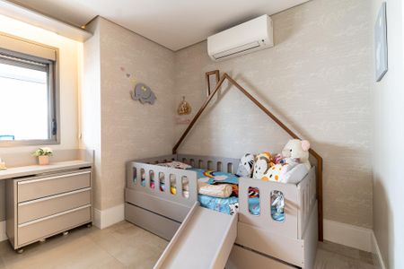 Apartamento à venda com 99m², 2 quartos e 2 vagas Apartamento à venda com 99m², 2 quartos e 2 vagasQuarto 2