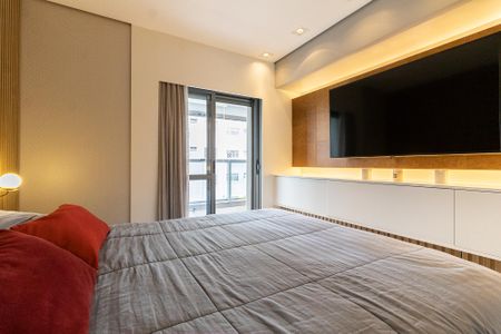 Apartamento à venda com 99m², 2 quartos e 2 vagas Apartamento à venda com 99m², 2 quartos e 2 vagasSuíte