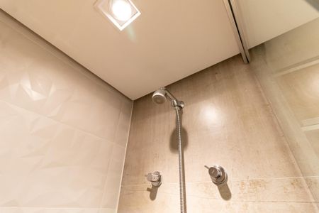 Apartamento à venda com 99m², 2 quartos e 2 vagas Apartamento à venda com 99m², 2 quartos e 2 vagasBanheiro Social