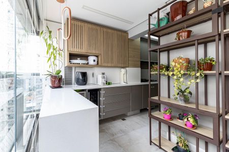 Apartamento à venda com 99m², 2 quartos e 2 vagas Apartamento à venda com 99m², 2 quartos e 2 vagasCozinha