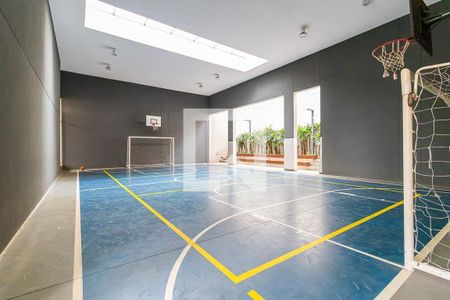 Apartamento à venda com 99m², 2 quartos e 2 vagas Apartamento à venda com 99m², 2 quartos e 2 vagasQuadra de Esportes