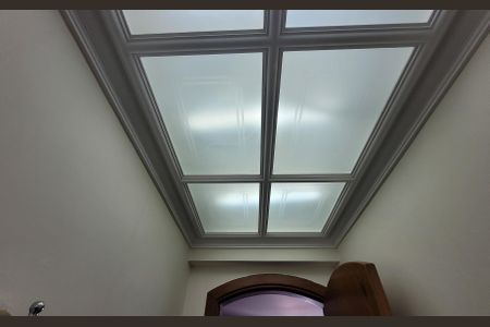 Apartamento à venda com 284m², 5 quartos e 3 vagas Apartamento à venda com 284m², 5 quartos e 3 vagasLavabo