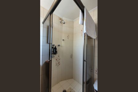 Apartamento à venda com 284m², 5 quartos e 3 vagas Apartamento à venda com 284m², 5 quartos e 3 vagasBanheiro da suíte 2